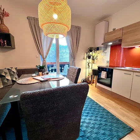 Joes Cozy * بايرباخ